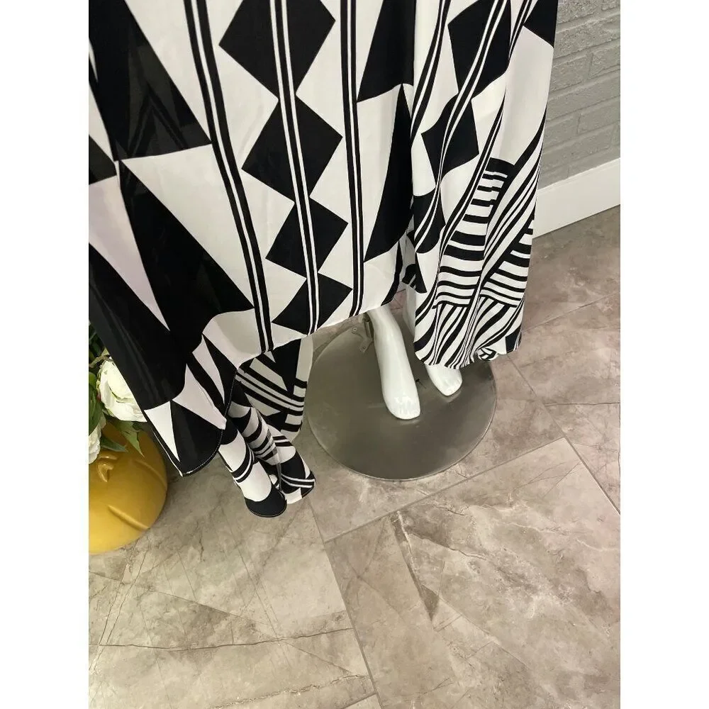 Express Women Black & White Geometric Print Handkerchief Hem Dress Size S NWT